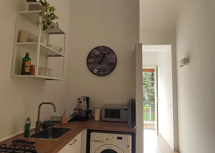 Don Carlo Center アパート