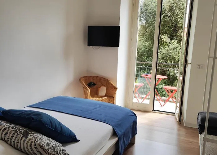 Don Carlo Center ナポリ