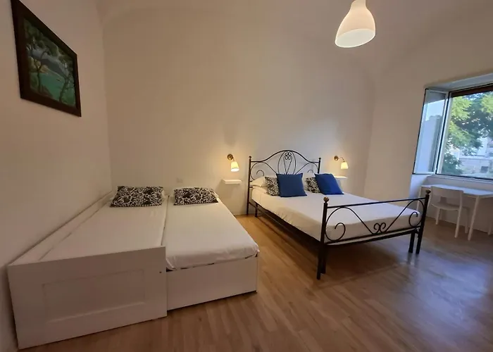 Don Carlo Center アパート *