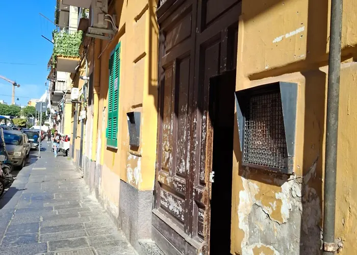 アパート Don Carlo Center ナポリ